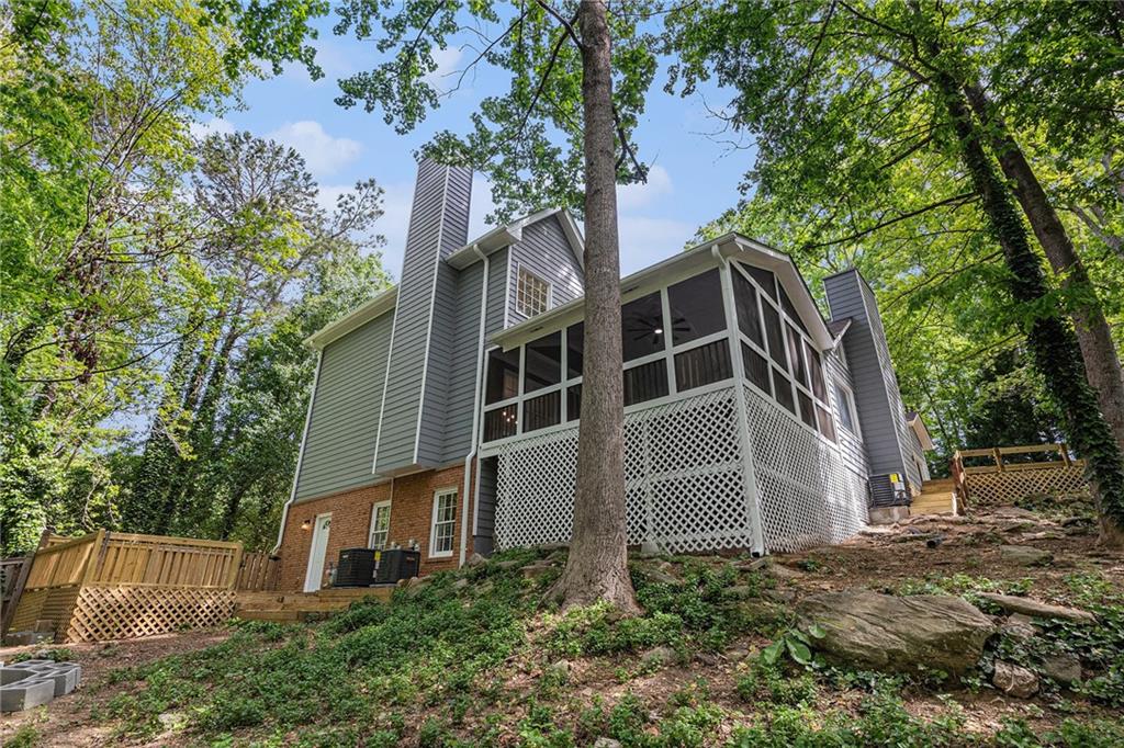 535 Emerald Parkway