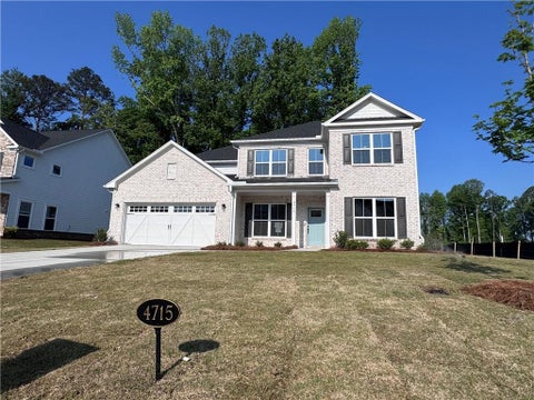 Homes For Sale - 4715 Rosarian Drive<br/> Cumming, GA 30040