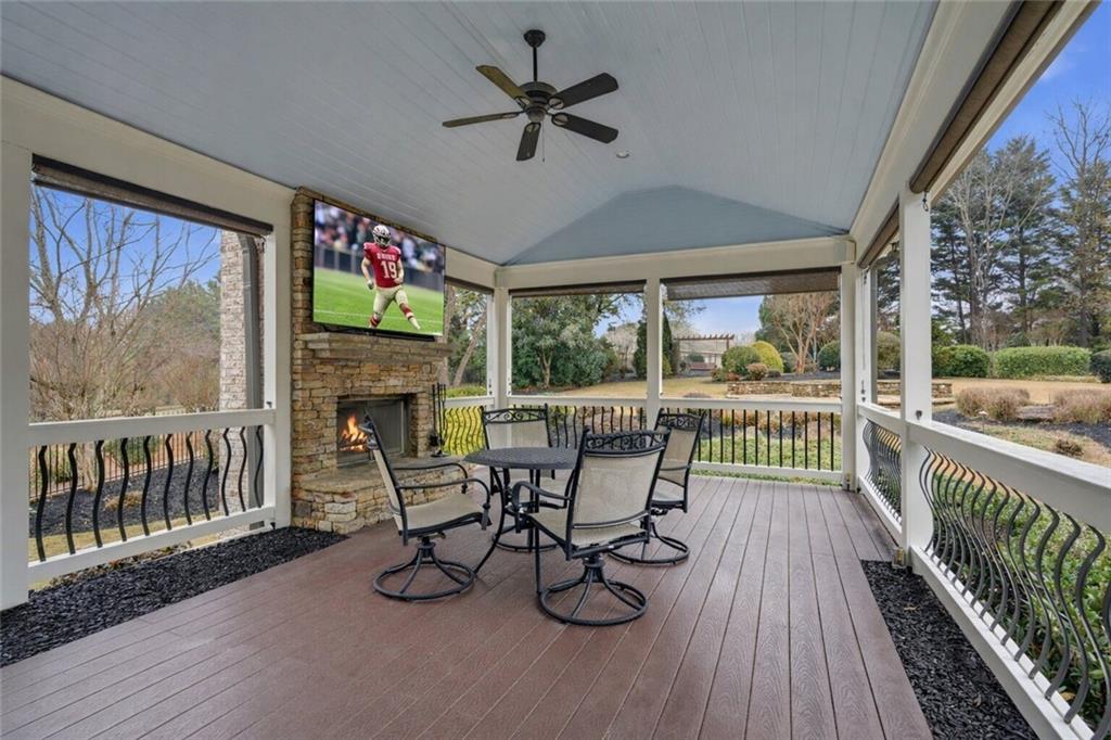 2445 Flat Stone Drive