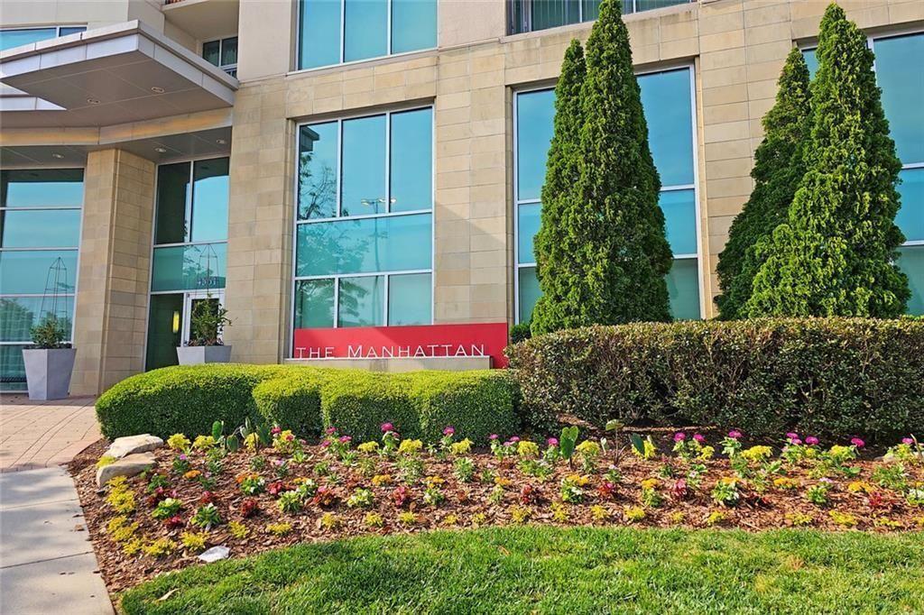 4561 Olde Perimeter Way 608