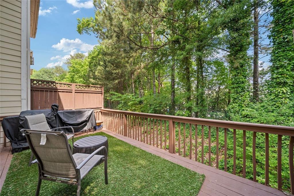 2329 Marion Walk Drive SE 5