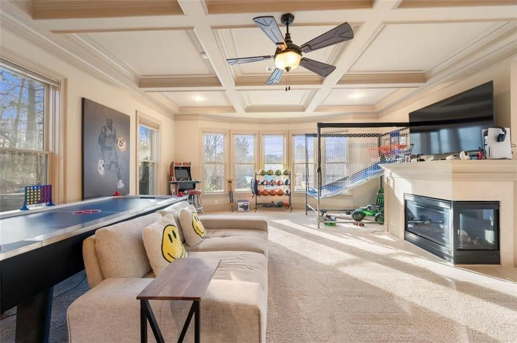 Stonecrest, Georgia 30038, United States, 5 Bedrooms Bedrooms, ,6 BathroomsBathrooms,Residential,Active,89357