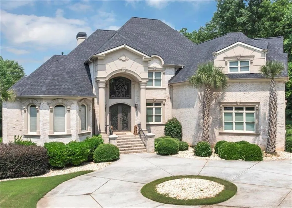 Stonecrest, Georgia 30038, United States, 5 Bedrooms Bedrooms, ,6 BathroomsBathrooms,Residential,Active,89357