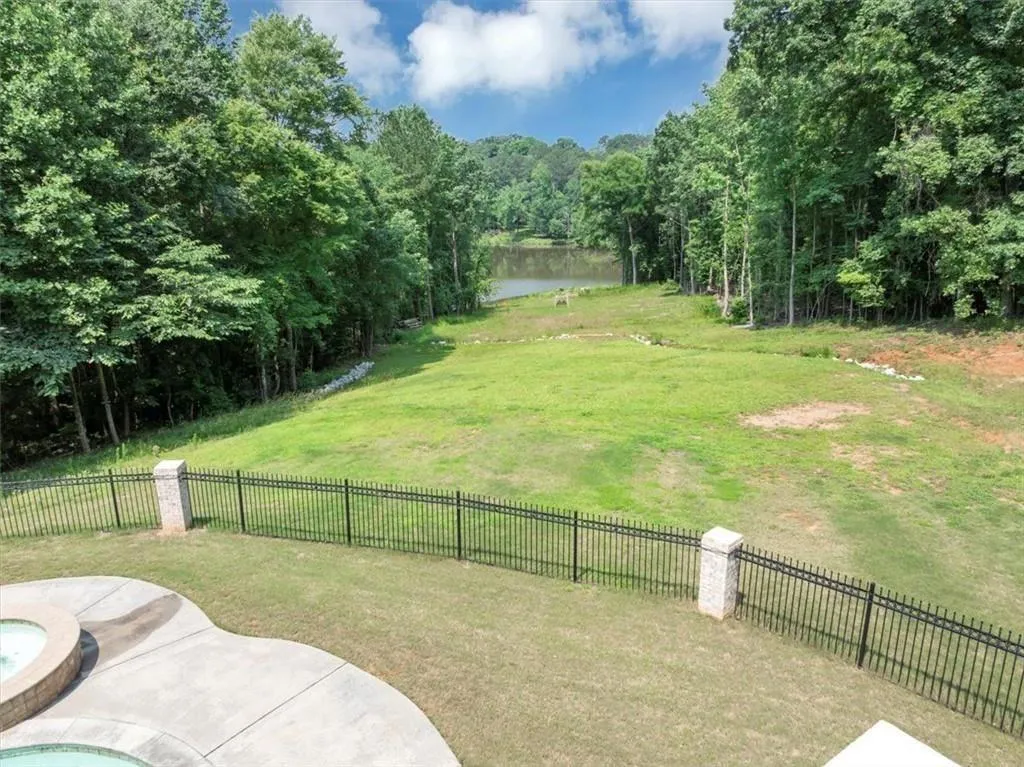 Stonecrest, Georgia 30038, United States, 5 Bedrooms Bedrooms, ,6 BathroomsBathrooms,Residential,Active,89357