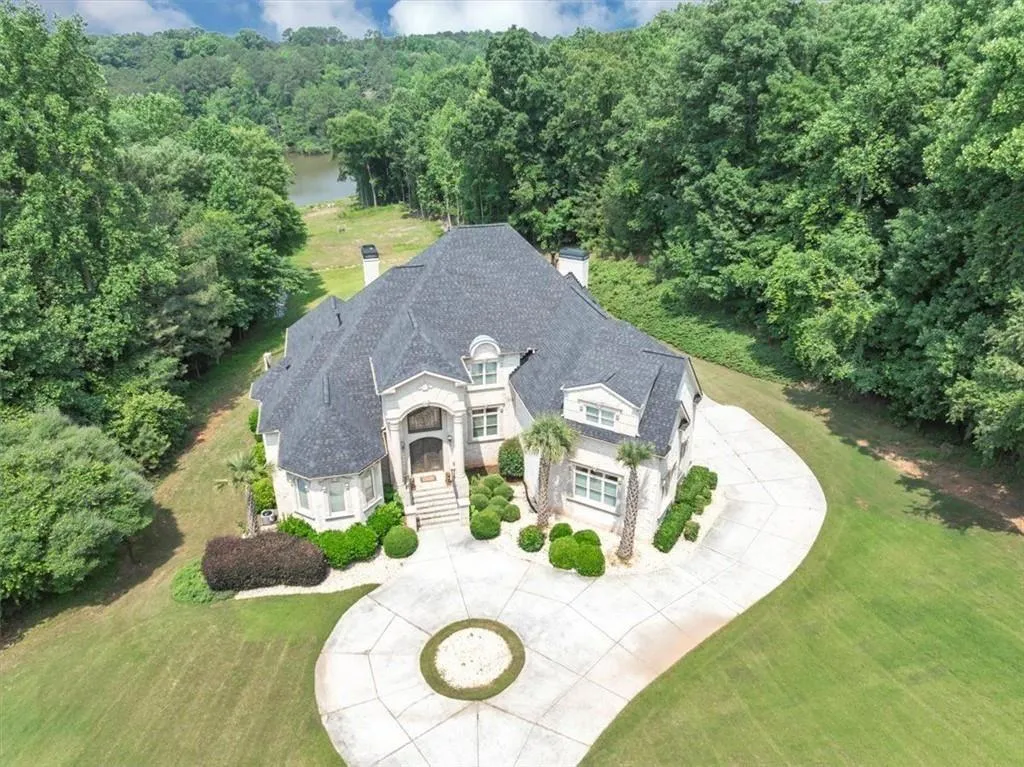 Stonecrest, Georgia 30038, United States, 5 Bedrooms Bedrooms, ,6 BathroomsBathrooms,Residential,Active,89357