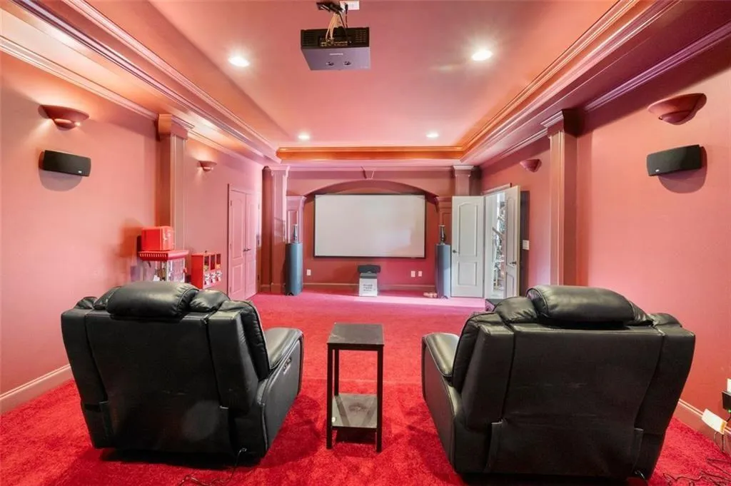 Stonecrest, Georgia 30038, United States, 5 Bedrooms Bedrooms, ,6 BathroomsBathrooms,Residential,Active,89357