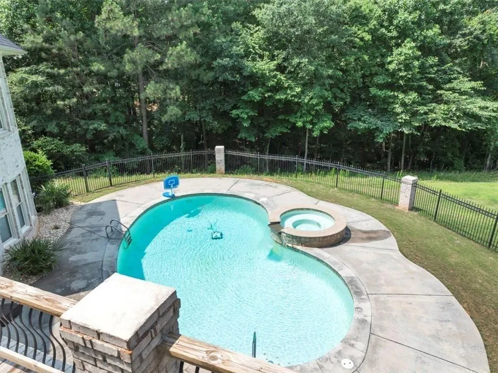 Stonecrest, Georgia 30038, United States, 5 Bedrooms Bedrooms, ,6 BathroomsBathrooms,Residential,Active,89357