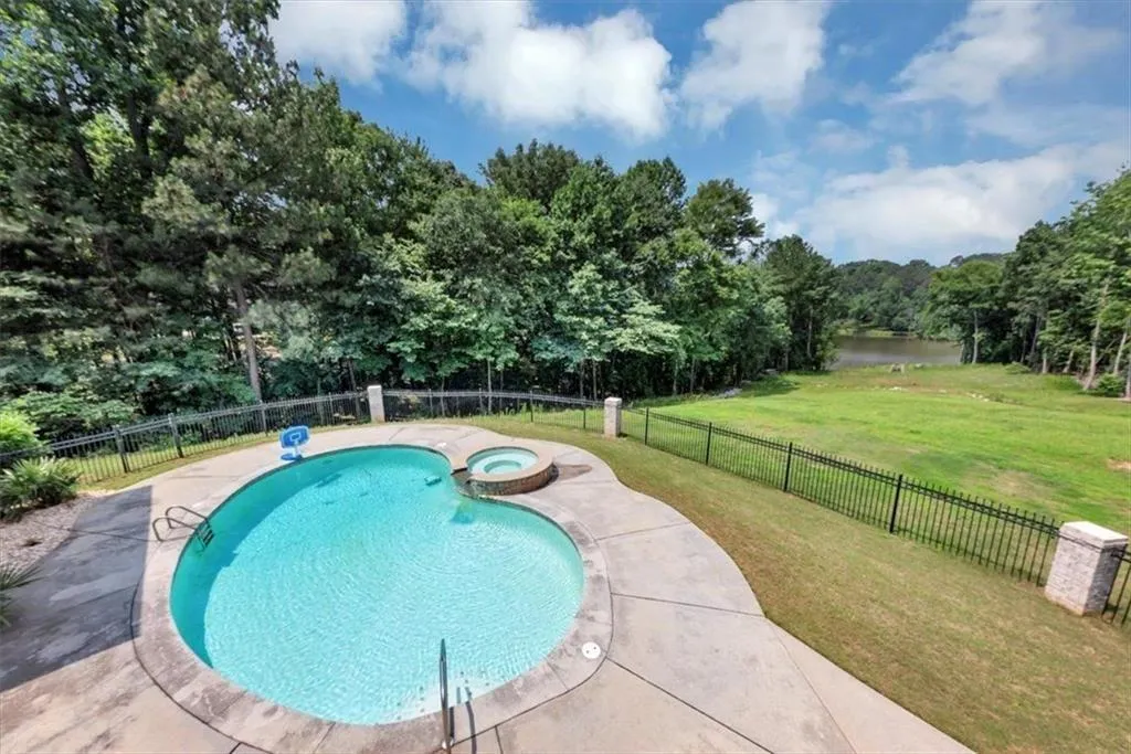 Stonecrest, Georgia 30038, United States, 5 Bedrooms Bedrooms, ,6 BathroomsBathrooms,Residential,Active,89357