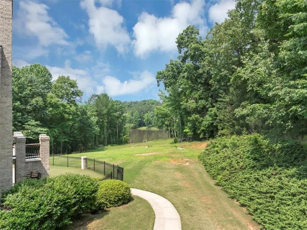 Stonecrest, Georgia 30038, United States, 5 Bedrooms Bedrooms, ,6 BathroomsBathrooms,Residential,Active,89357