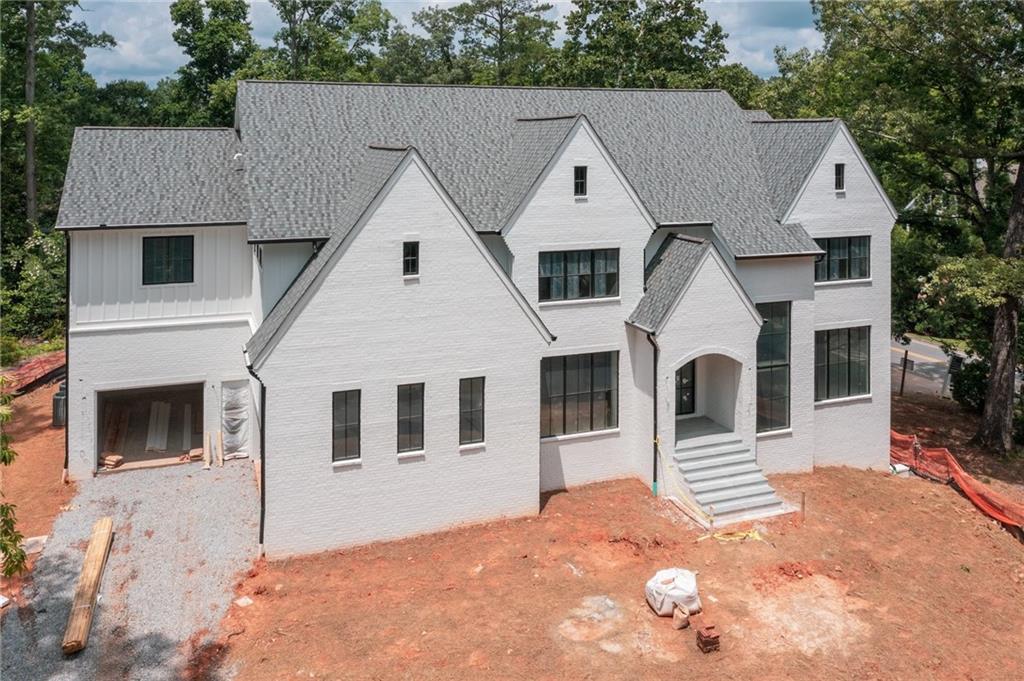 3118 Lanier Drive NE