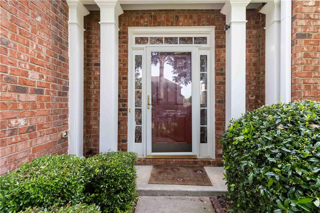7325 Thoreau Circle, Atlanta, Georgia image 3