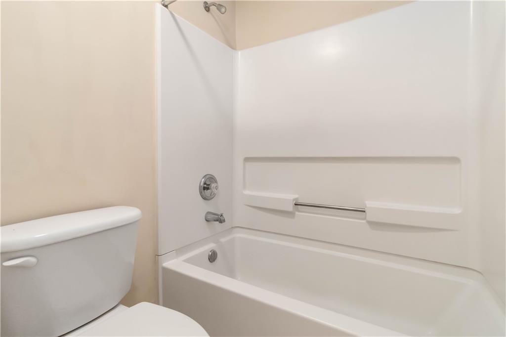 7325 Thoreau Circle, Atlanta, Georgia image 34