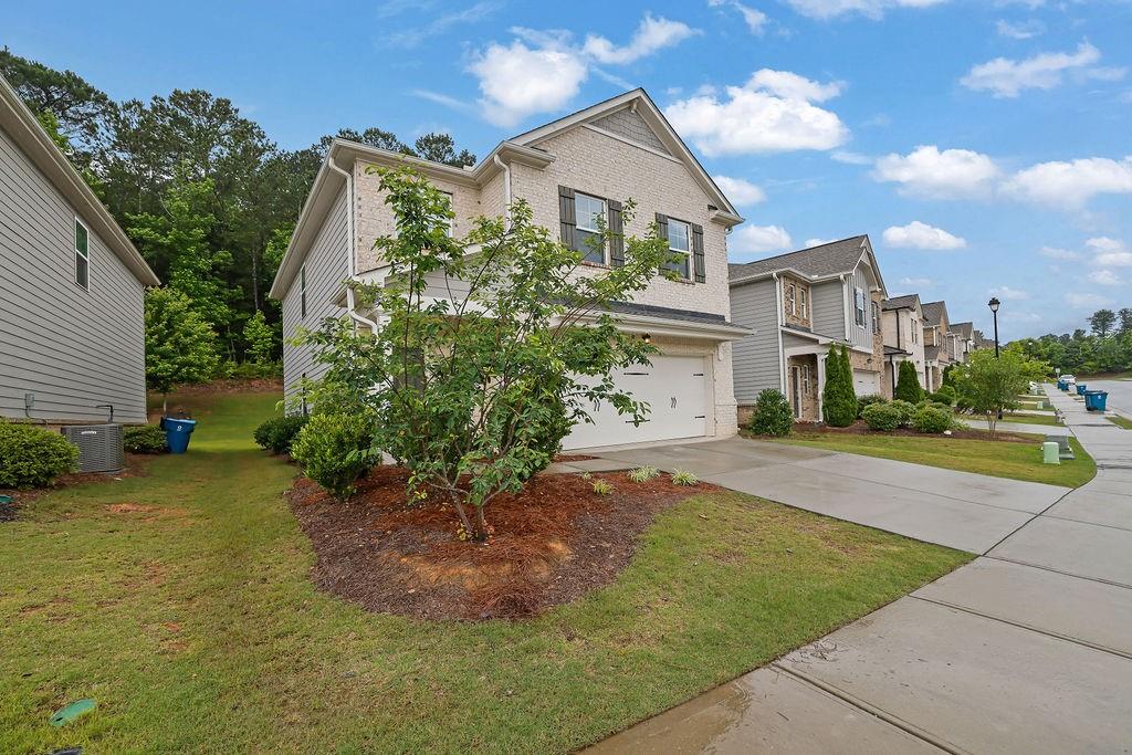 1998 Nuthatch Drive, Hoschton, Georgia image 3