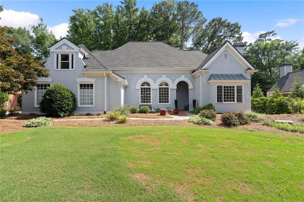 6250 Blackberry Hill