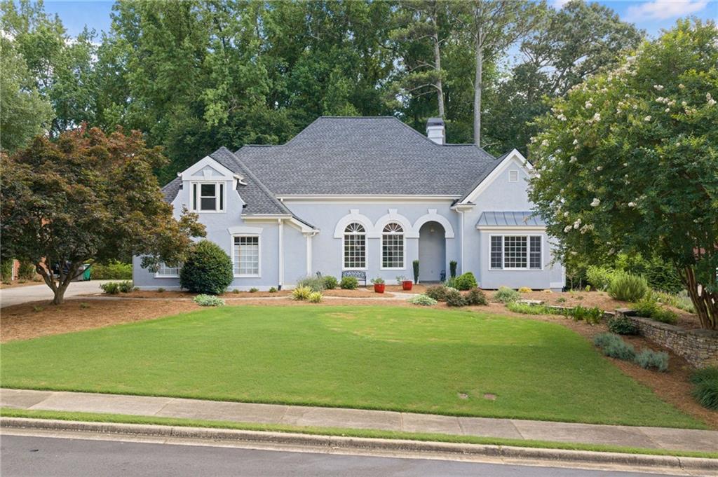 6250 Blackberry Hill