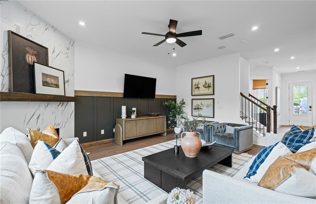 1073 Pine Valley Trail