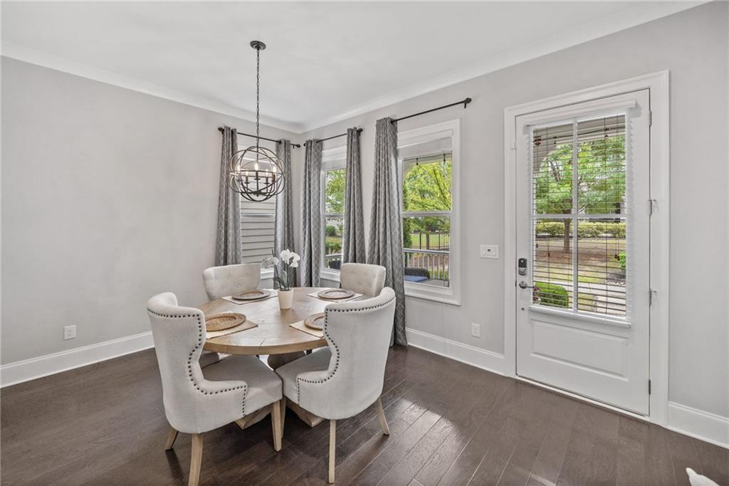 6095 Richwood Circle