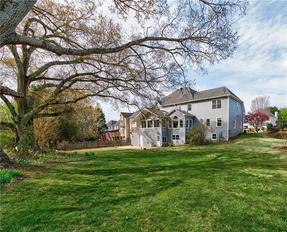 555 Hembree Grove Overlook