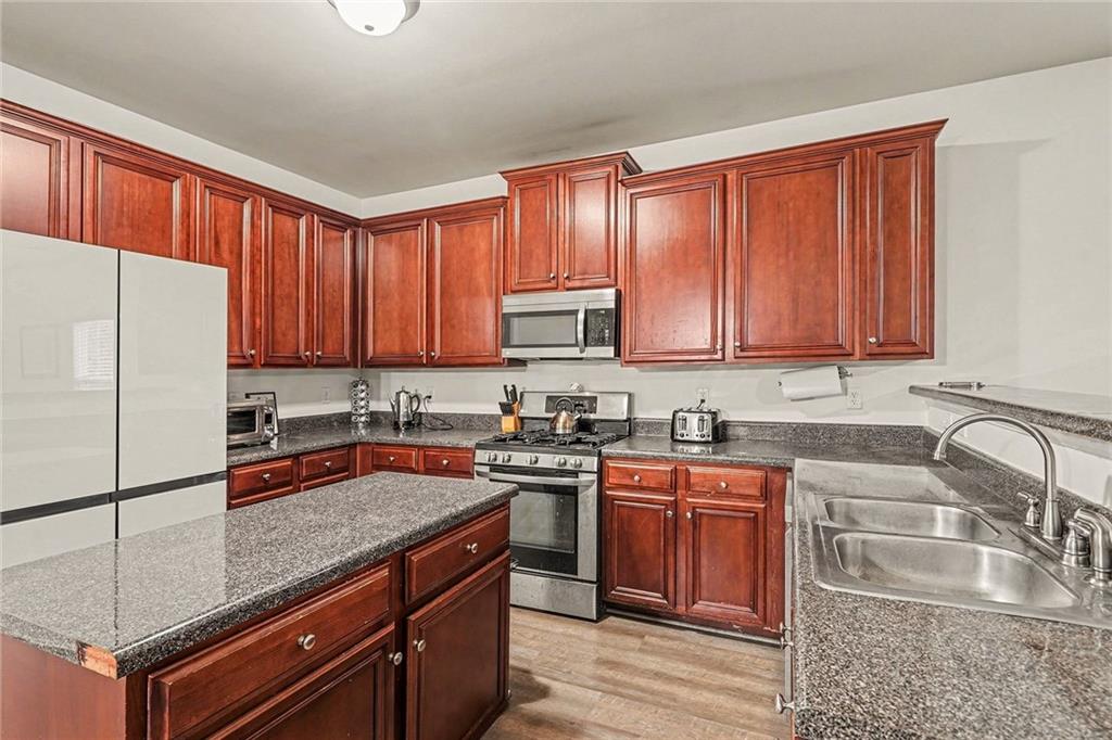 19 Laurelcrest Lane