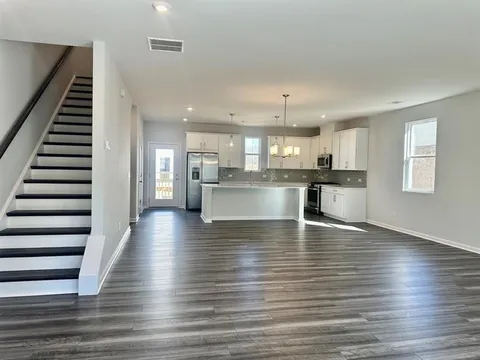 MLS: 7532470