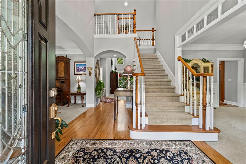 5548 Ridgemoor Drive
