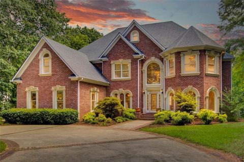 A home in Dacula