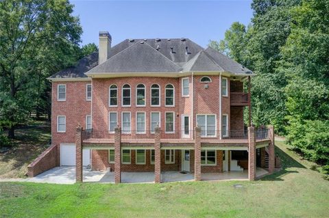 A home in Dacula