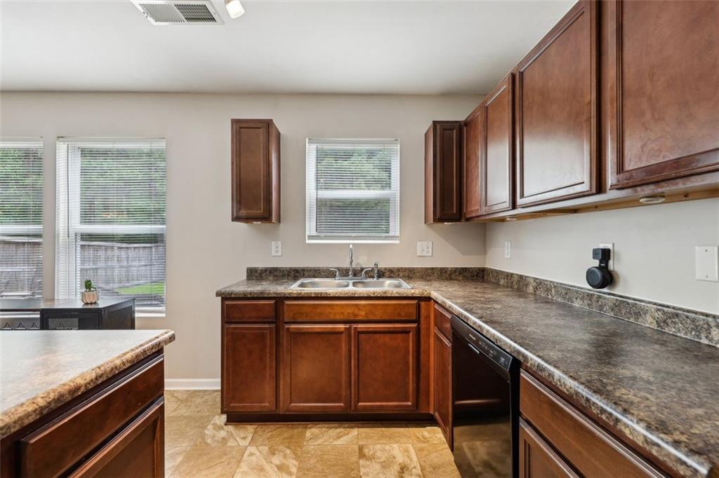 6904 Estepona Street, Atlanta, Georgia image 17
