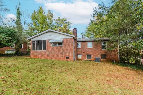 A home in Forest Park