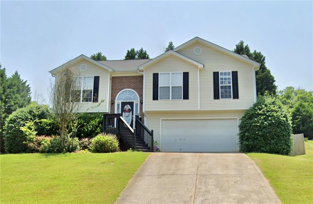285 Natchez Circle, Winder, Georgia image 1