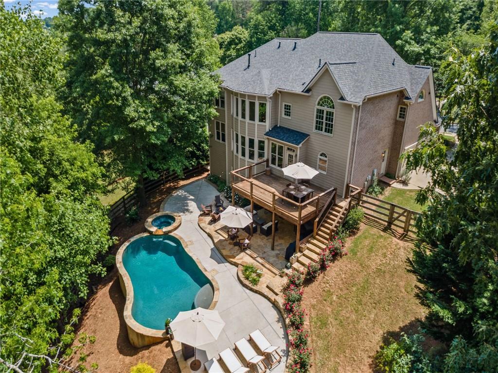 402 Greyfield Dr.