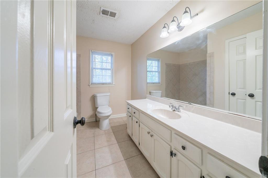 4510 Trumble Terrace, Snellville, Georgia image 34