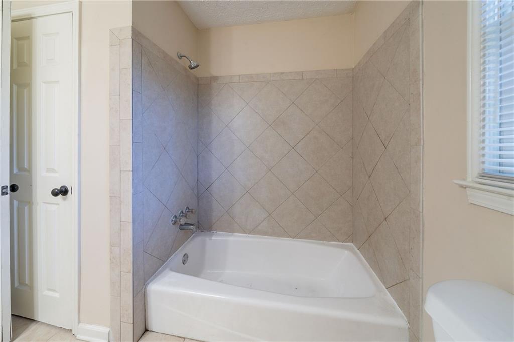 4510 Trumble Terrace, Snellville, Georgia image 35