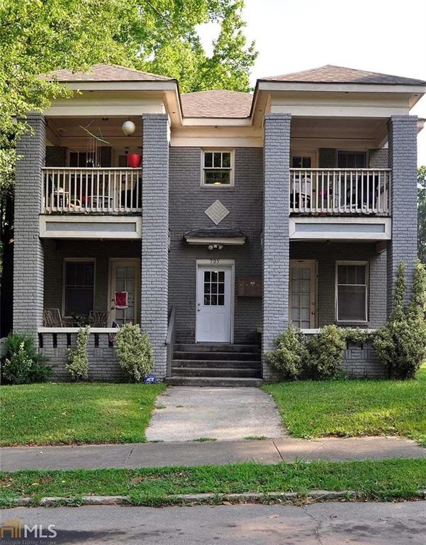Prime Quadplex in Adair Park featuring four spacious 1BR/1BA units, each with its own private patio. Fully leased with dependable tenants, the property generates steady income and also offers flexibility for an owner-occupant who can live in one unit while tenants help cover the mortgage. Constructed in 1940, the building showcases historic Atlanta charm with tall ceilings, abundant natural light from large windows, and a classic all-brick exterior.
Outstanding location—directly across from Adair Park, just steps to the Southwest BeltLine Trail, and situated on one of the neighborhood’s best streets. Nearby transformative developments include the 23-acre Lee + White project (retail, breweries, event space, and creative office), 1200 White Street (212K SF of office/retail plus 300+ apartments), and the future 20-acre Murphy Crossing mixed-use project to be master developed by Atlanta BeltLine.