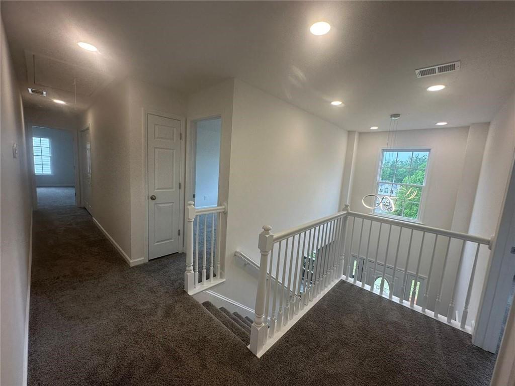 Photo 7 of 18 of 41 Cherokee Hills Drive house