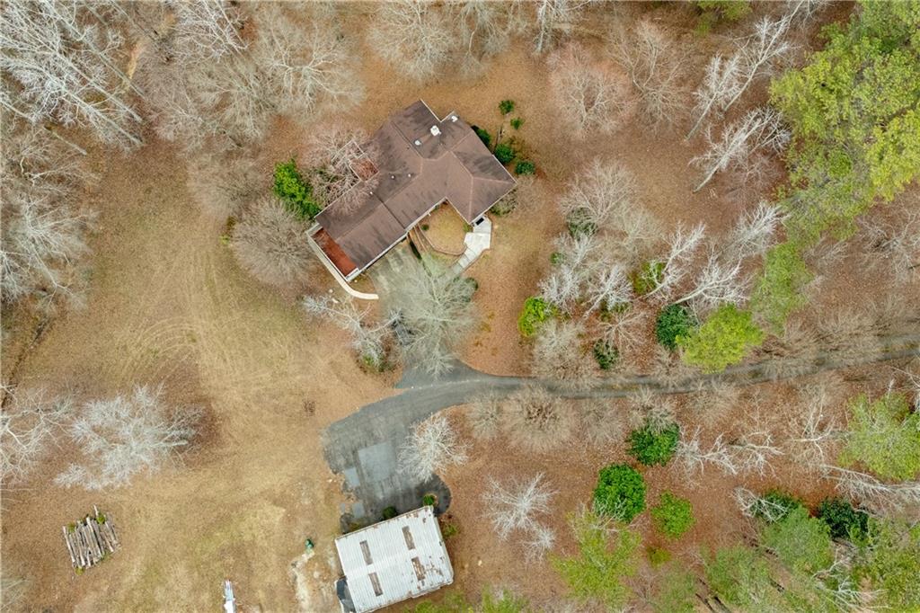 1063 Memorial Drive E