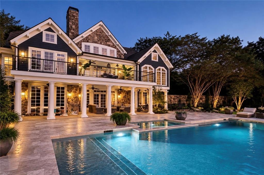 108 Oakmont Court