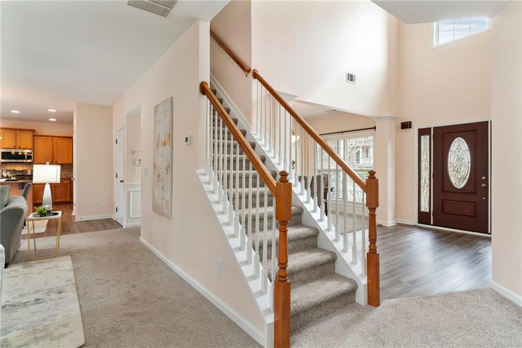 2540 Lansing Lane, Cumming, Georgia image 7