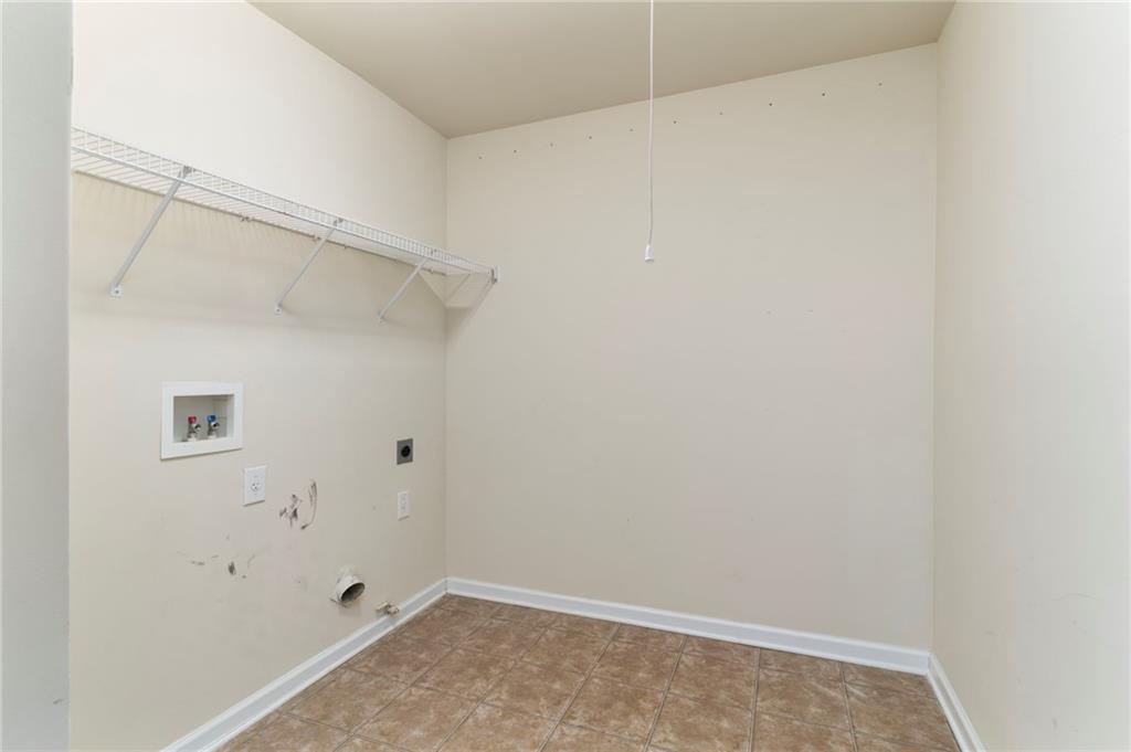 2540 Lansing Lane, Cumming, Georgia image 24