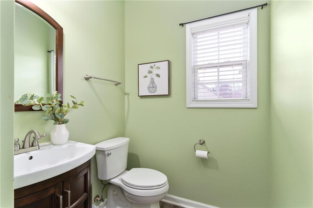 2540 Lansing Lane, Cumming, Georgia image 16