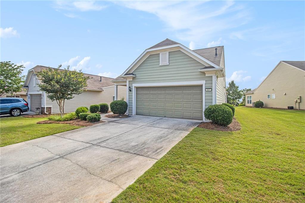 607 Larch Looper Drive