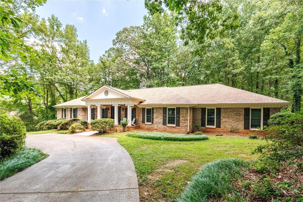 6141 Windsong Way