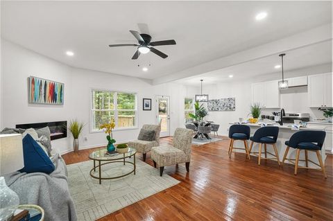 3925 Pine Shore Circle Gainesville GA 30501