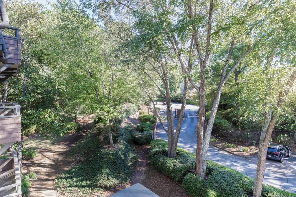 1303 Highland Bluff Drive #303, Atlanta, Georgia image 27