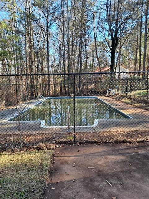 A home in Douglasville