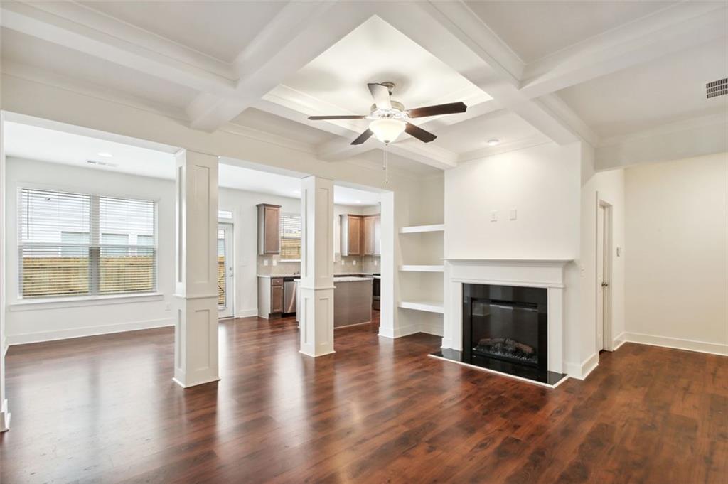 7641 SQUIRE Court