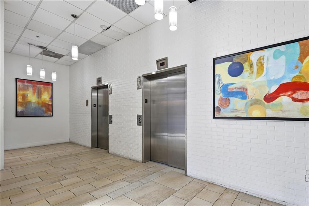 265 18th Street NW 2424