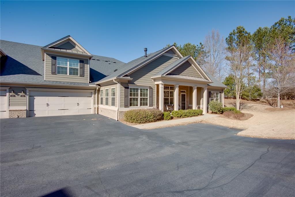 1595 Bluestone Drive, Cumming, Georgia image 3