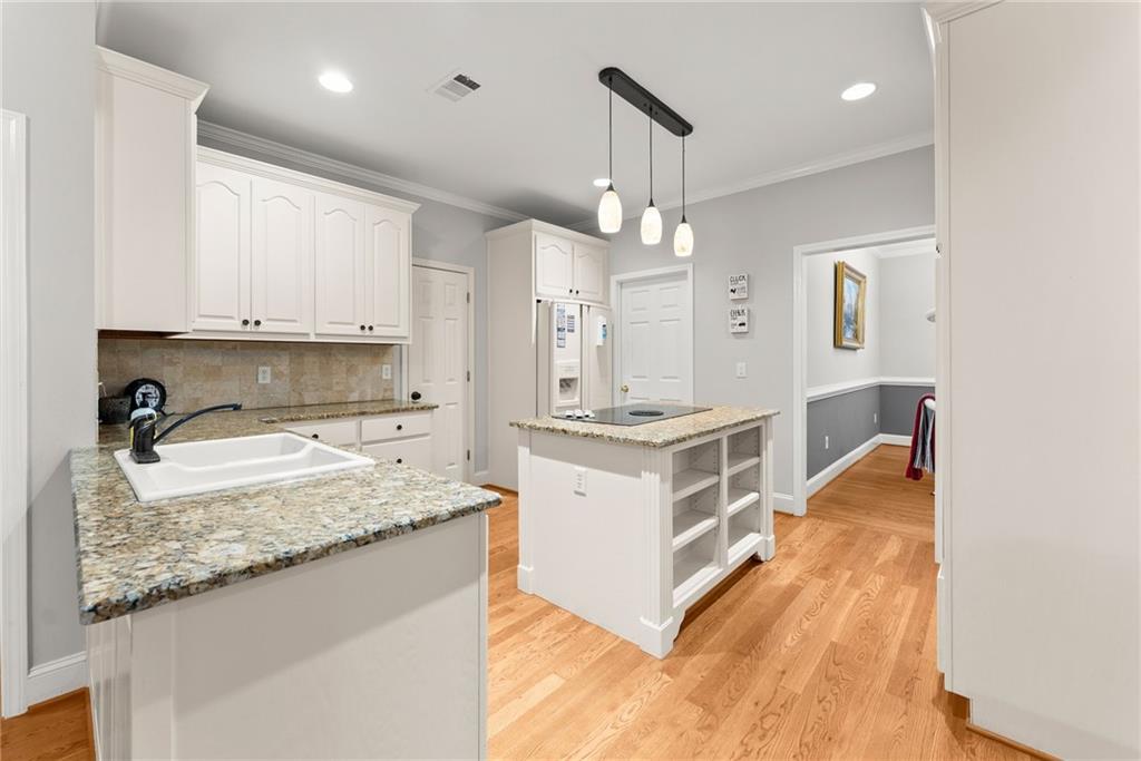 1617 Edwards Mill Road