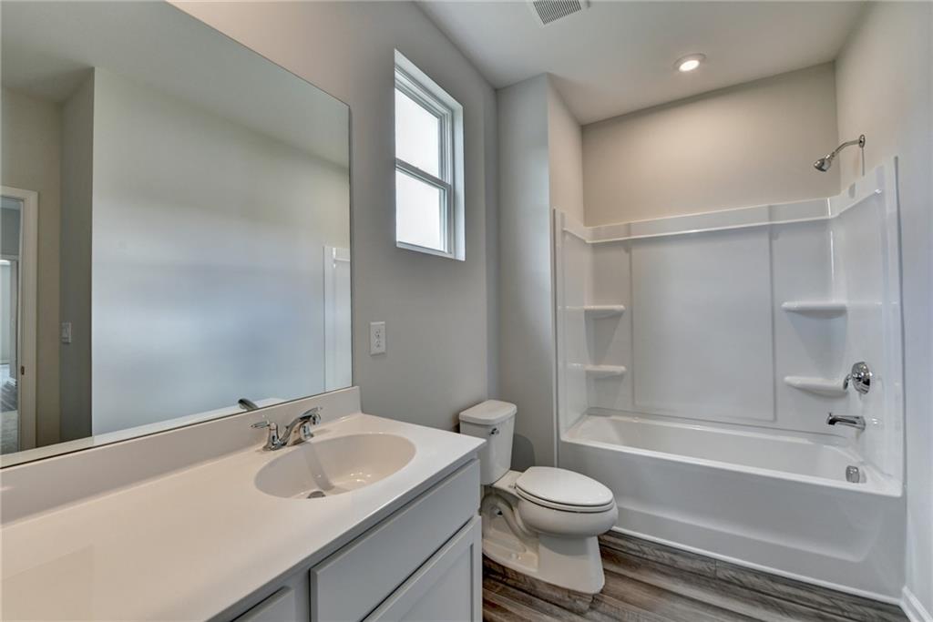 3968 Annsbury Court Ct, Lilburn, Georgia image 39